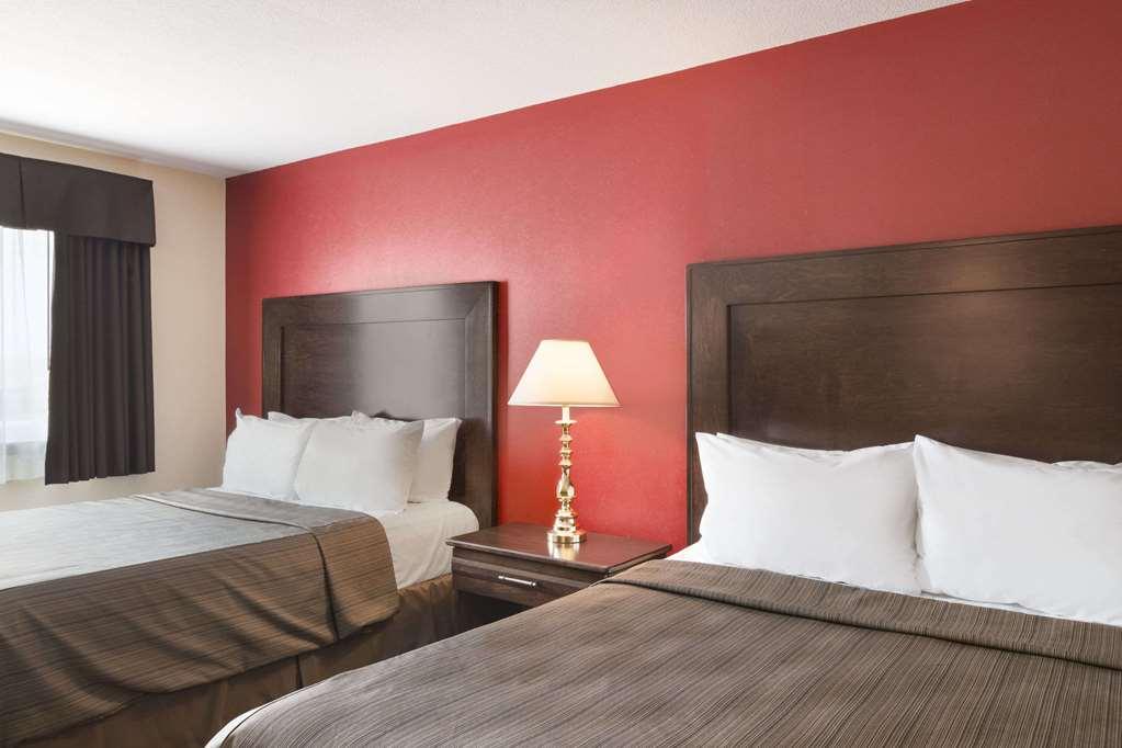 Coast Swift Current Hotel Esterno foto