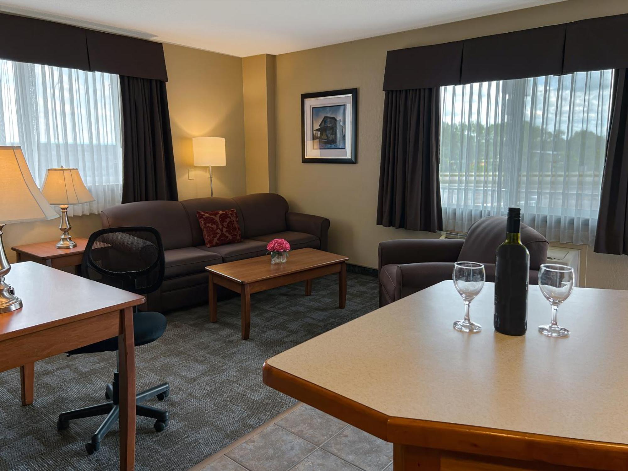 Coast Swift Current Hotel Esterno foto